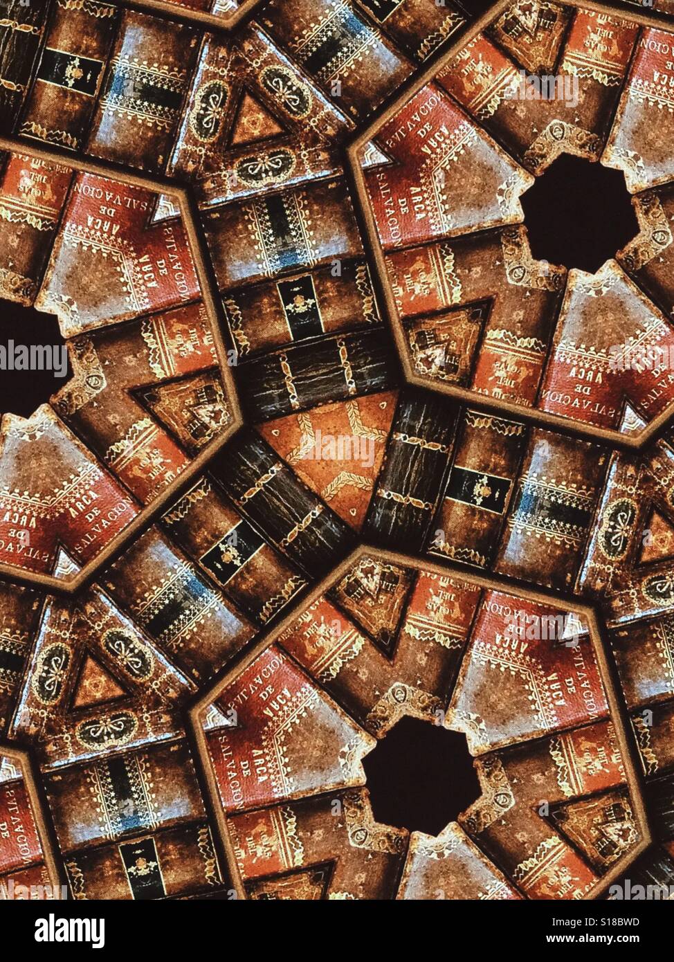 Ein Kaleidoskop Bild mit antiken alten Bücher Stockfoto