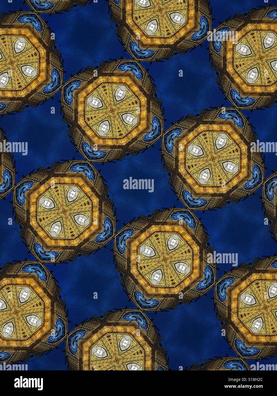 Ein Kaleidoskop-Bild mit blauen und goldenen Tönen Stockfoto