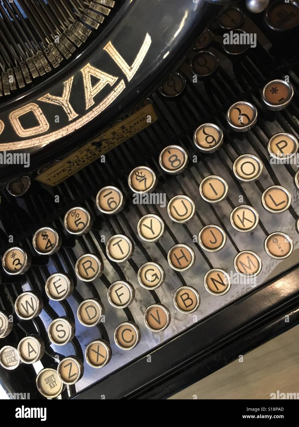 Antike Schreibmaschine Stockfoto