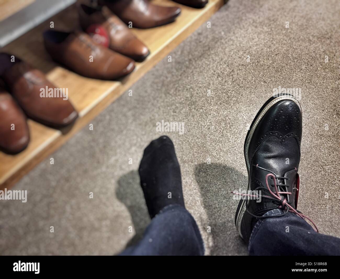 Shopping für Schuhe Stockfoto