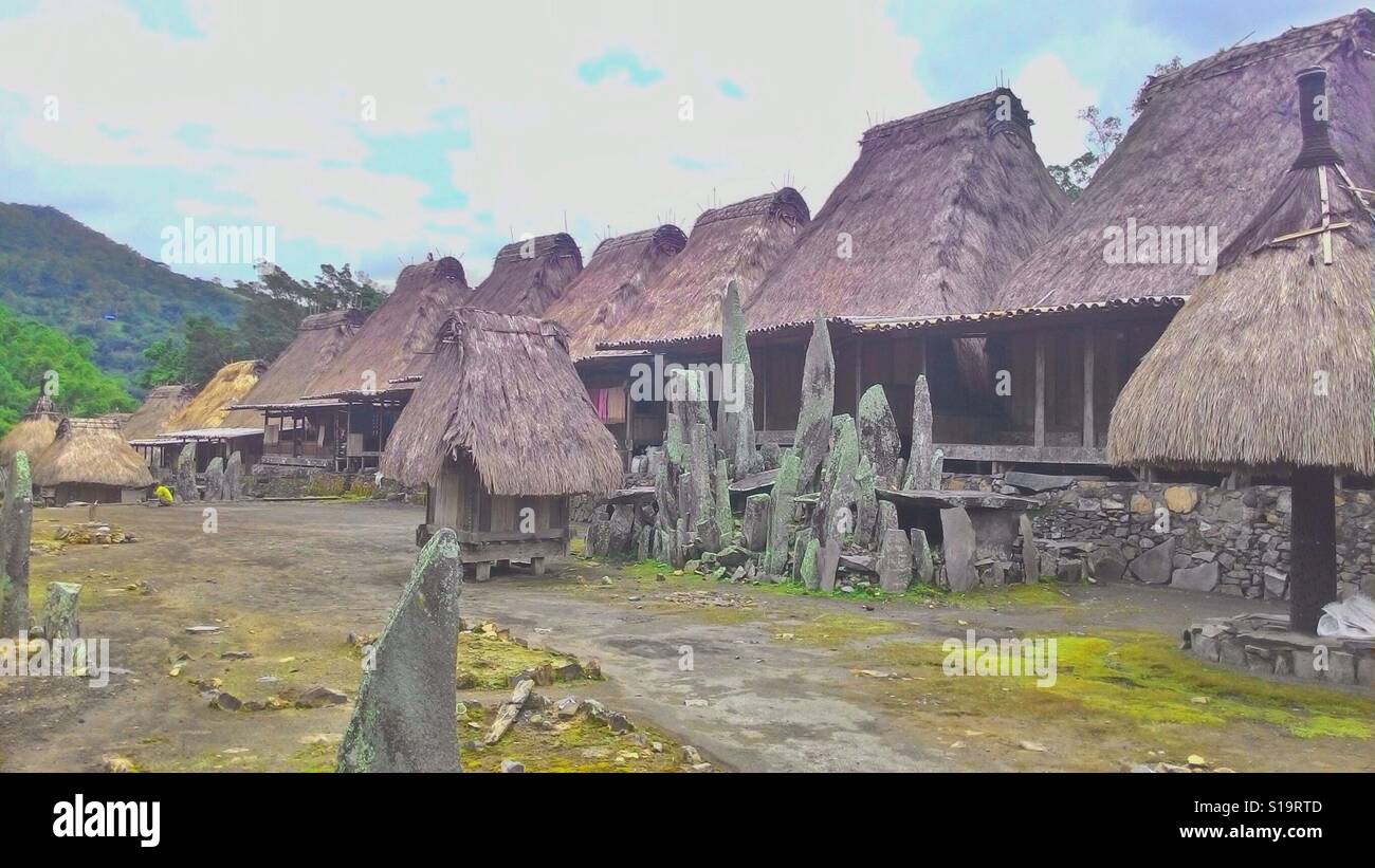 Traditionelles Dorf Bena in Flores, Indonesien Stockfoto