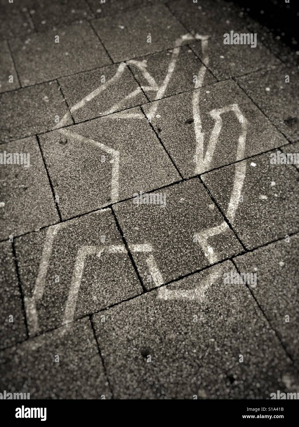Gliederung des Körpers auf dem Bürgersteig Kreide Stockfoto