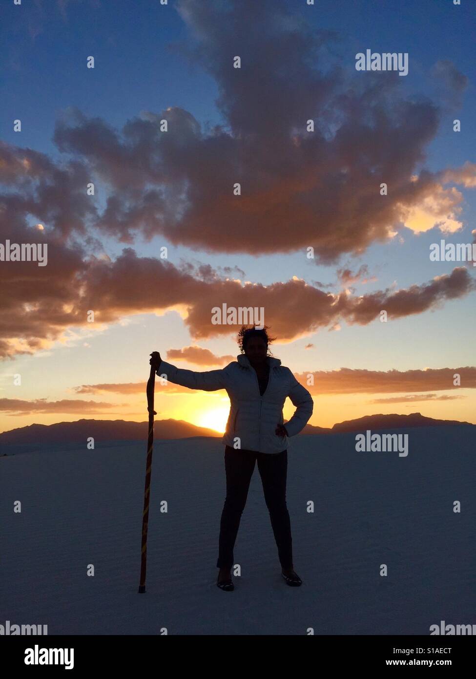 Sonnenuntergang nach dem Wandern weiße Sanddünen, NM geschossen Stockfoto