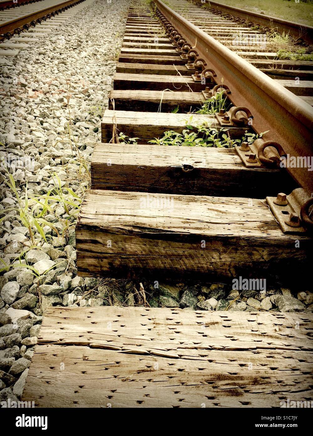 Eisenbahnschienen - Smartphone-aufgenommenes Stockfoto