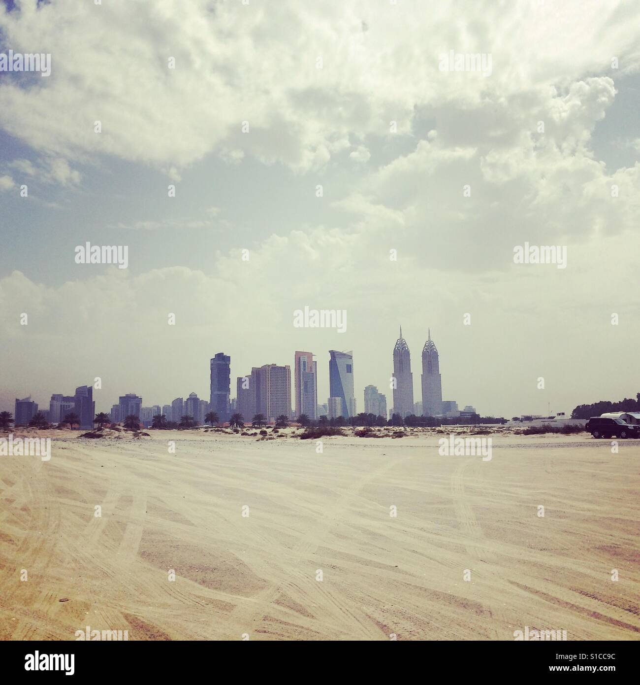 Skyline, Dubai, Vereinigte Arabische Emirate - Smartphone-aufgenommenes Stockfoto