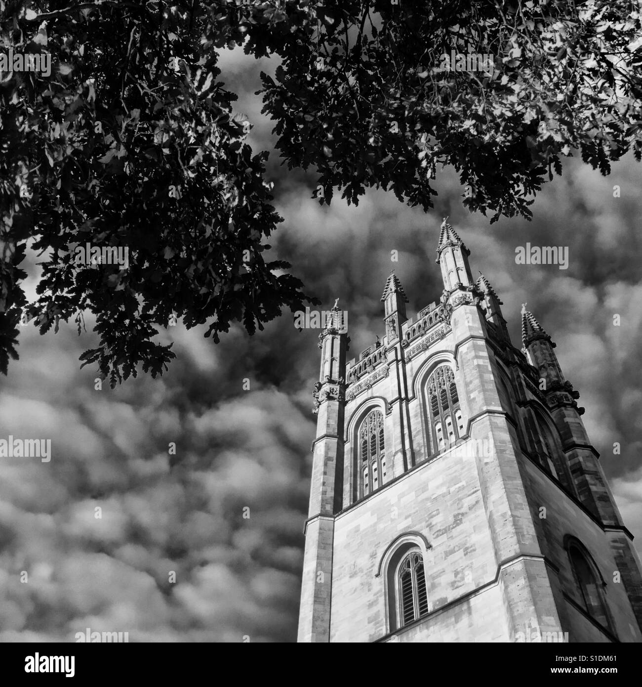 Magdalen College Turm an der Oxford High Street Stockfoto