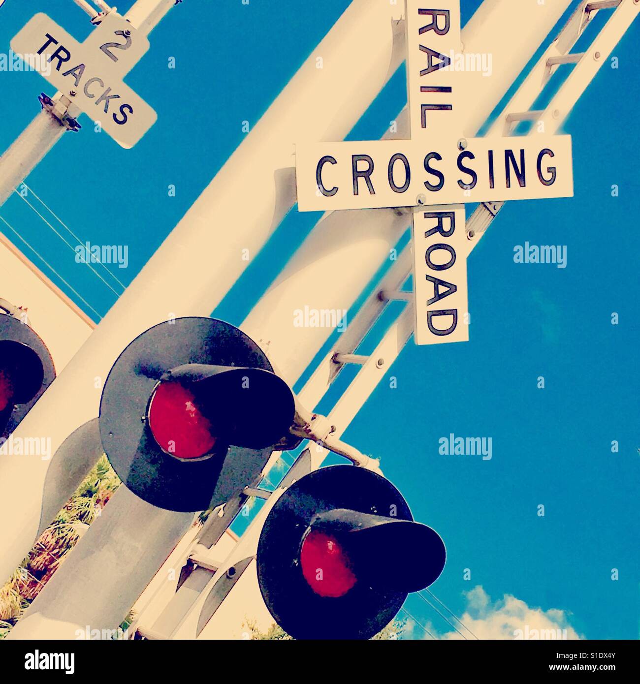 Bahnübergang - Smartphone-aufgenommenes Stockfoto