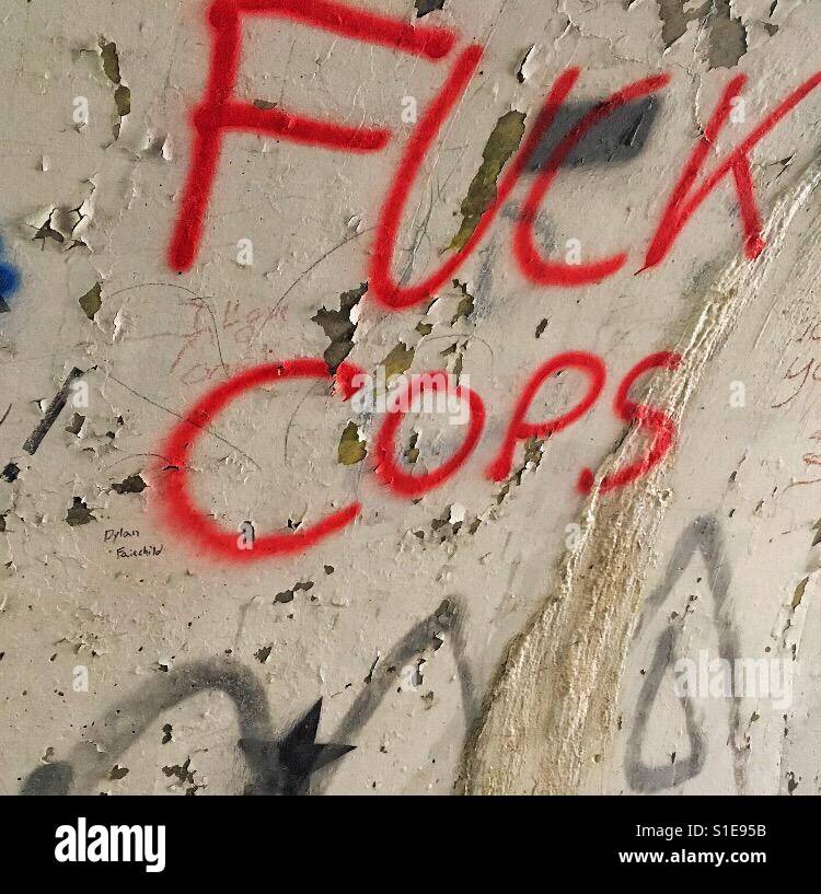 Kantigen Graffiti Stockfoto