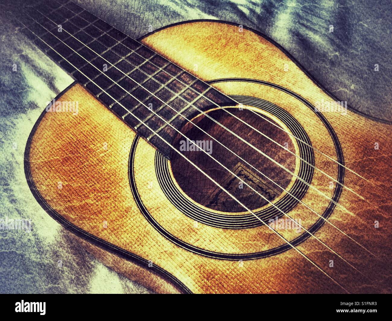 Klassische Gitarre, Replik von einem Panormo Fecit. - Smartphone-aufgenommenes Stockfoto