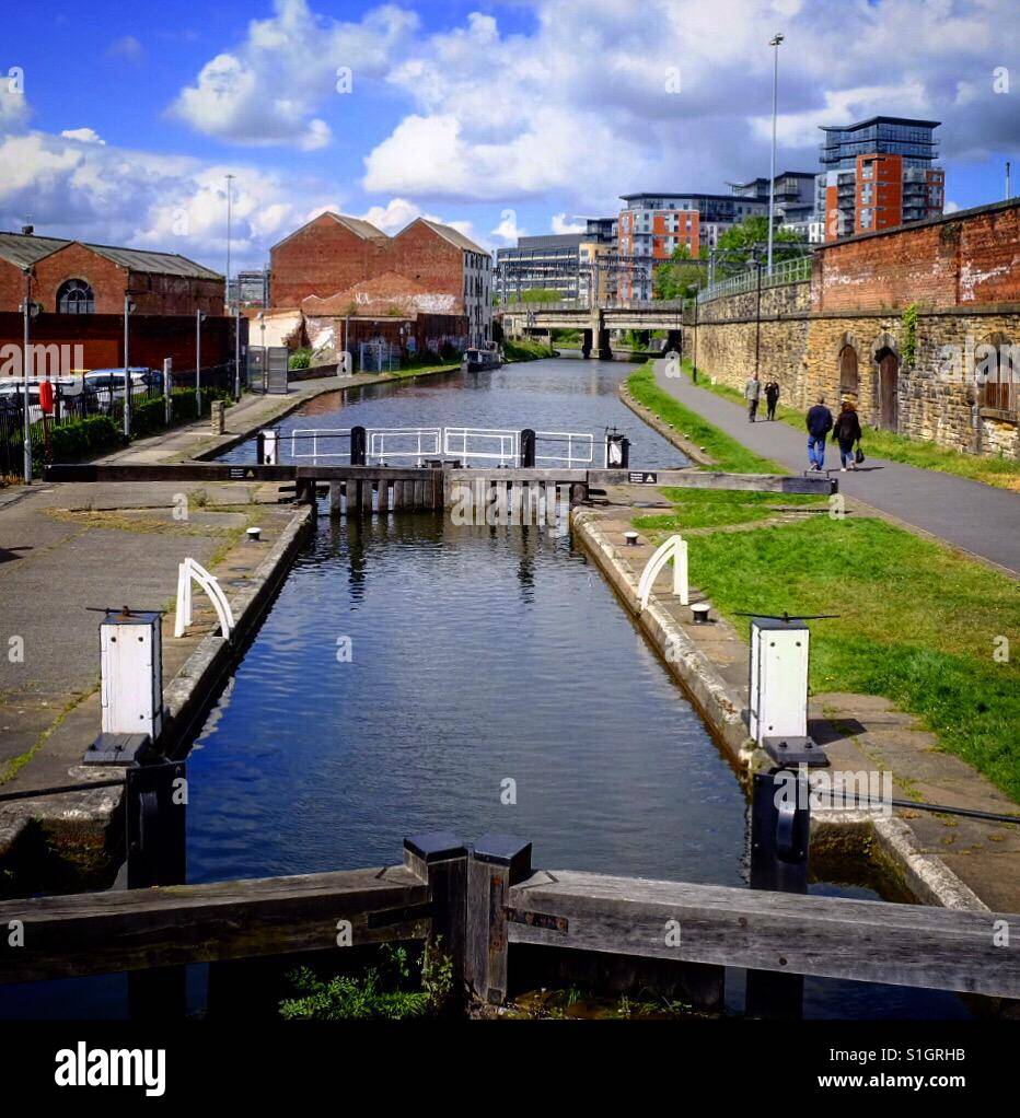 Leeds-Liverpool Kanal, in der Nähe von Zentrum von Leeds. Stockfoto