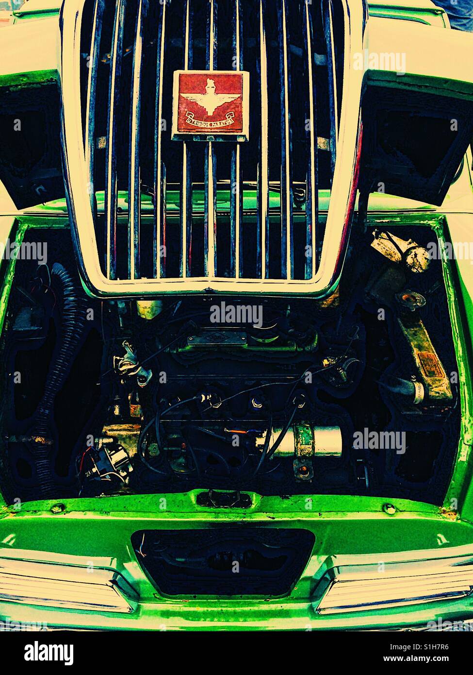 Motor von Oldtimer Riley - Smartphone-aufgenommenes Stockfoto