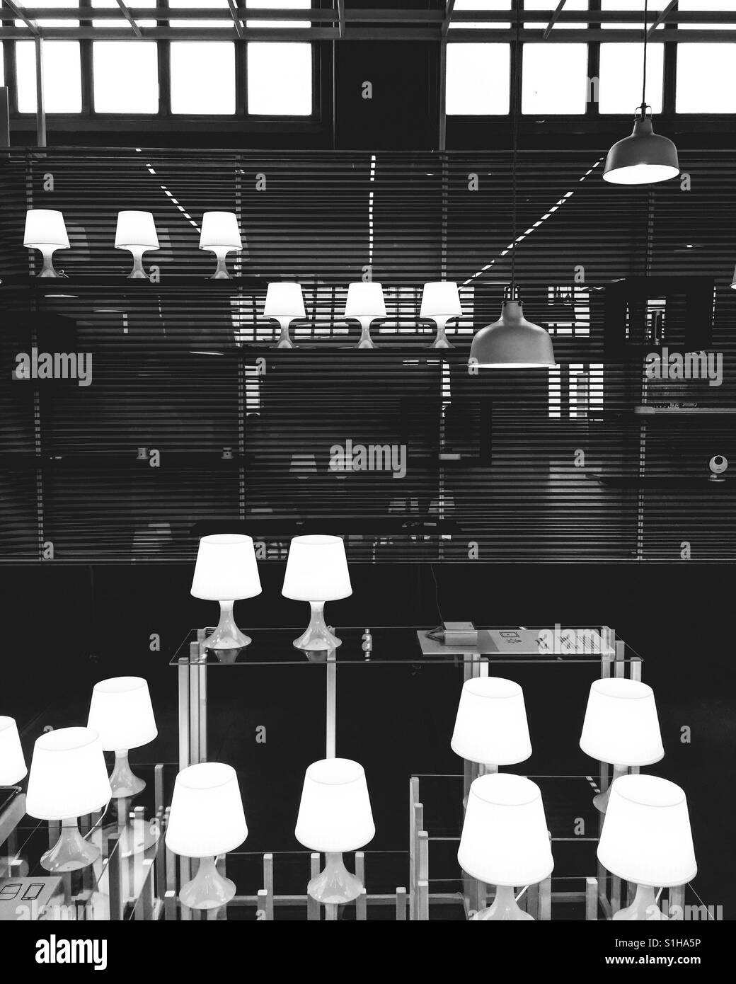 Lampen Tischdekoration, Licht im Dunkeln Stockfoto