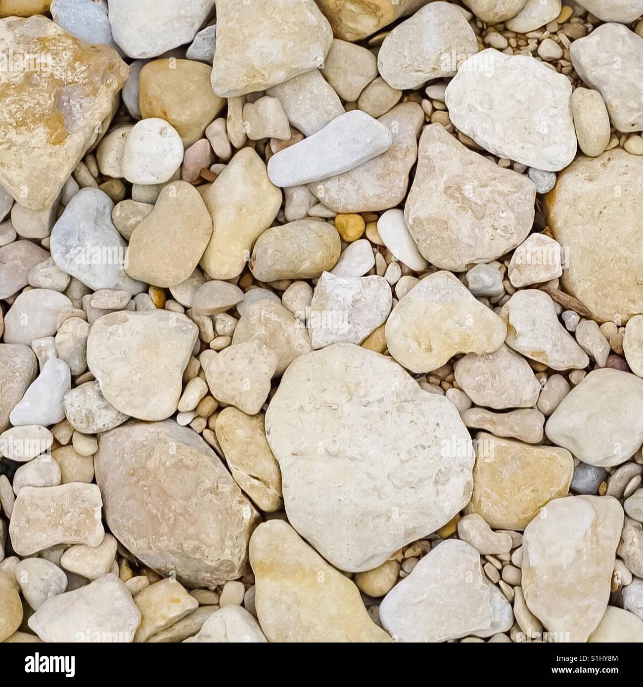 Ein nah betrachten Kalkstein Flusssteine Stockfoto