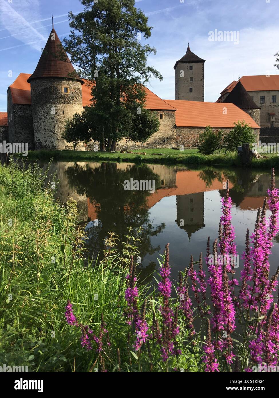Svihov Kaste ist mittelalterliche Wasserburg, Tschechische Republik, Europa - Smartphone-aufgenommenes Stockfoto
