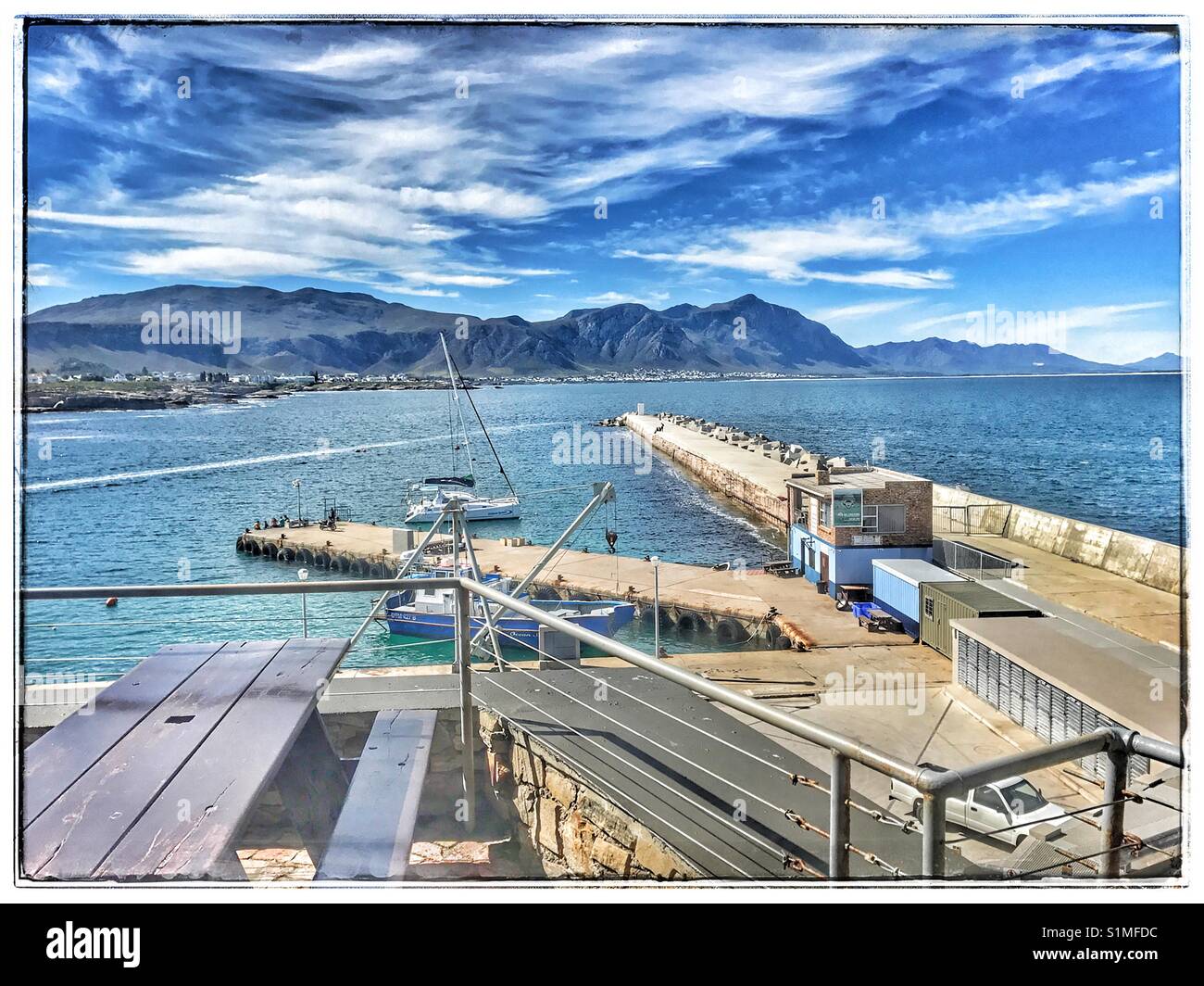 Der neue Hafen, Hermanus, Western Cape Provinz, Südafrika - Smartphone-aufgenommenes Stockfoto