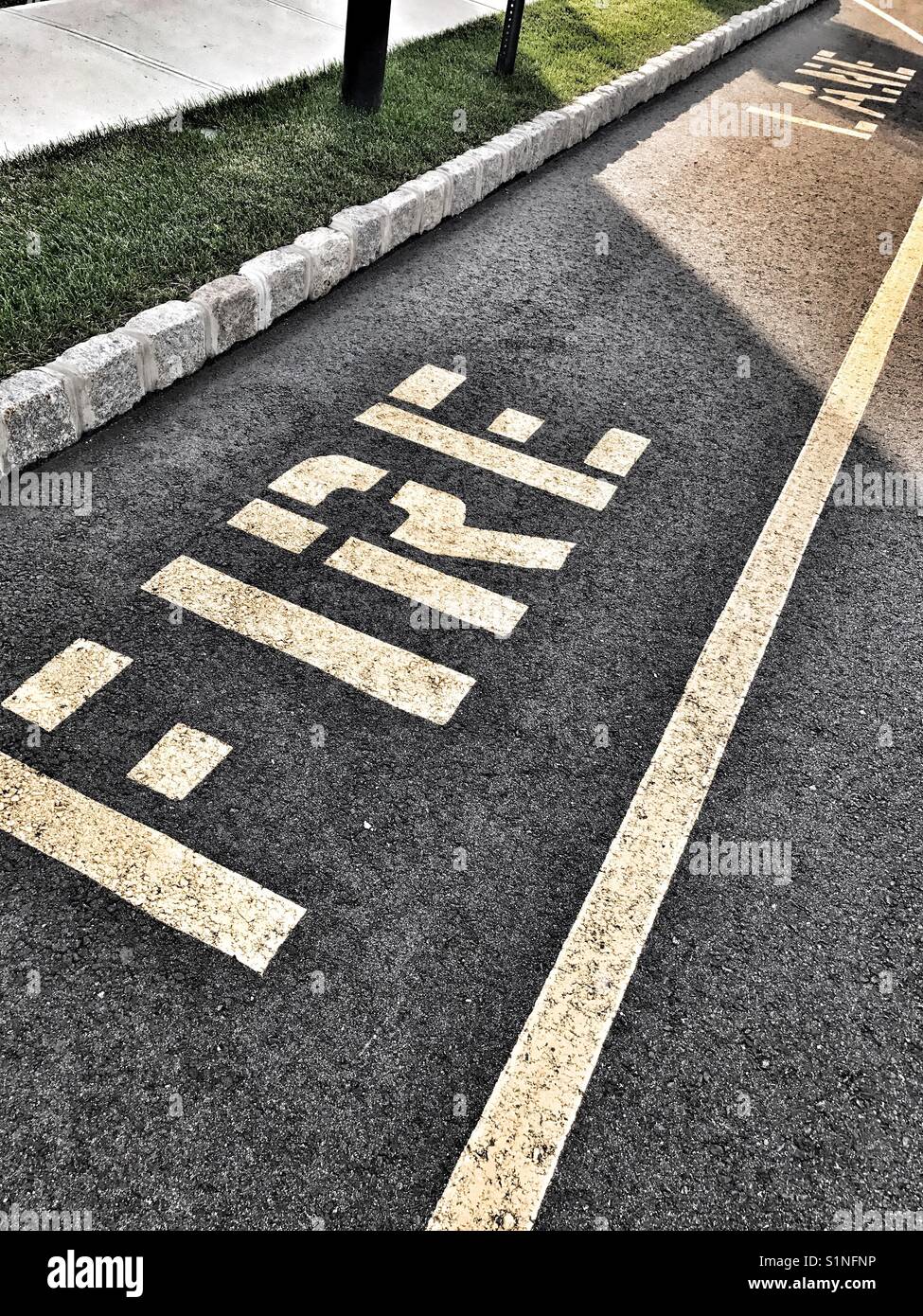 Feuer Lane auf der Straße Stockfoto