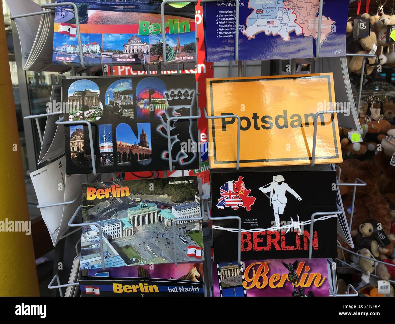 Berlin Postkarten Stockfoto