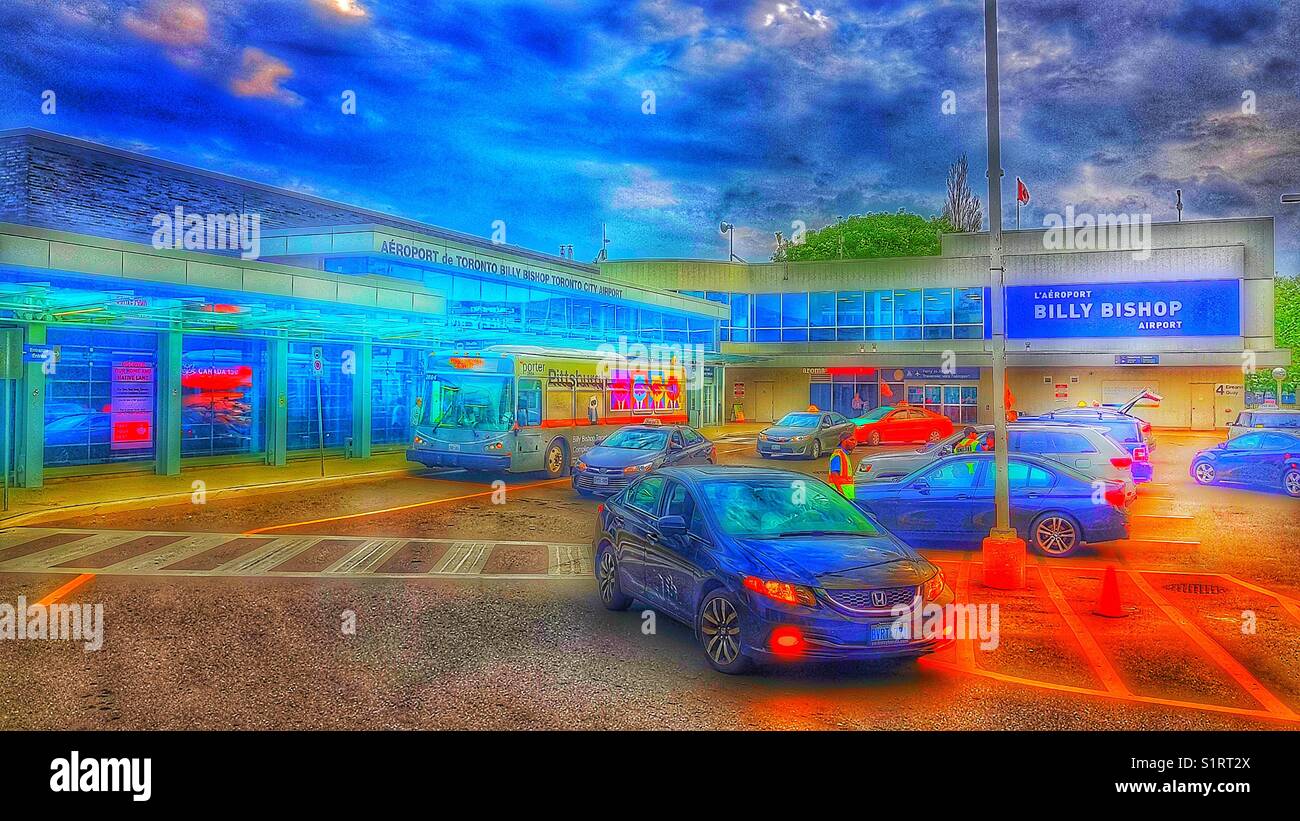 Billy Bishop Flughafen Toronto, Toronto Island Airport (1939), Toronto, Ontario, Kanada. In Erinnerung an den 1. Weltkrieg Flying Ace Billy Bishop benannt. - Smartphone-aufgenommenes Stockfoto