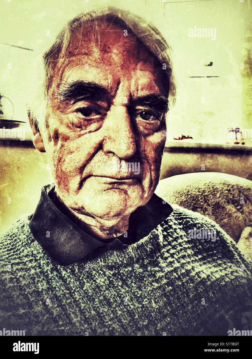 Ältere Menschen, h&s Portrait, innen Stockfoto