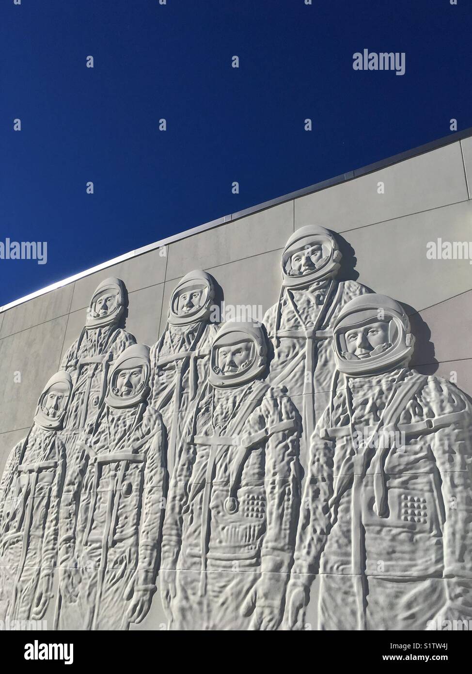 Quecksilber sieben Astronauten Skulptur im Kennedy Space Center Stockfoto