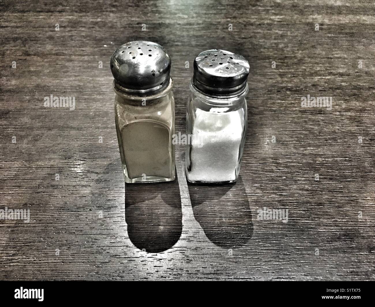 Salz und Pfefferstreuer Stockfoto
