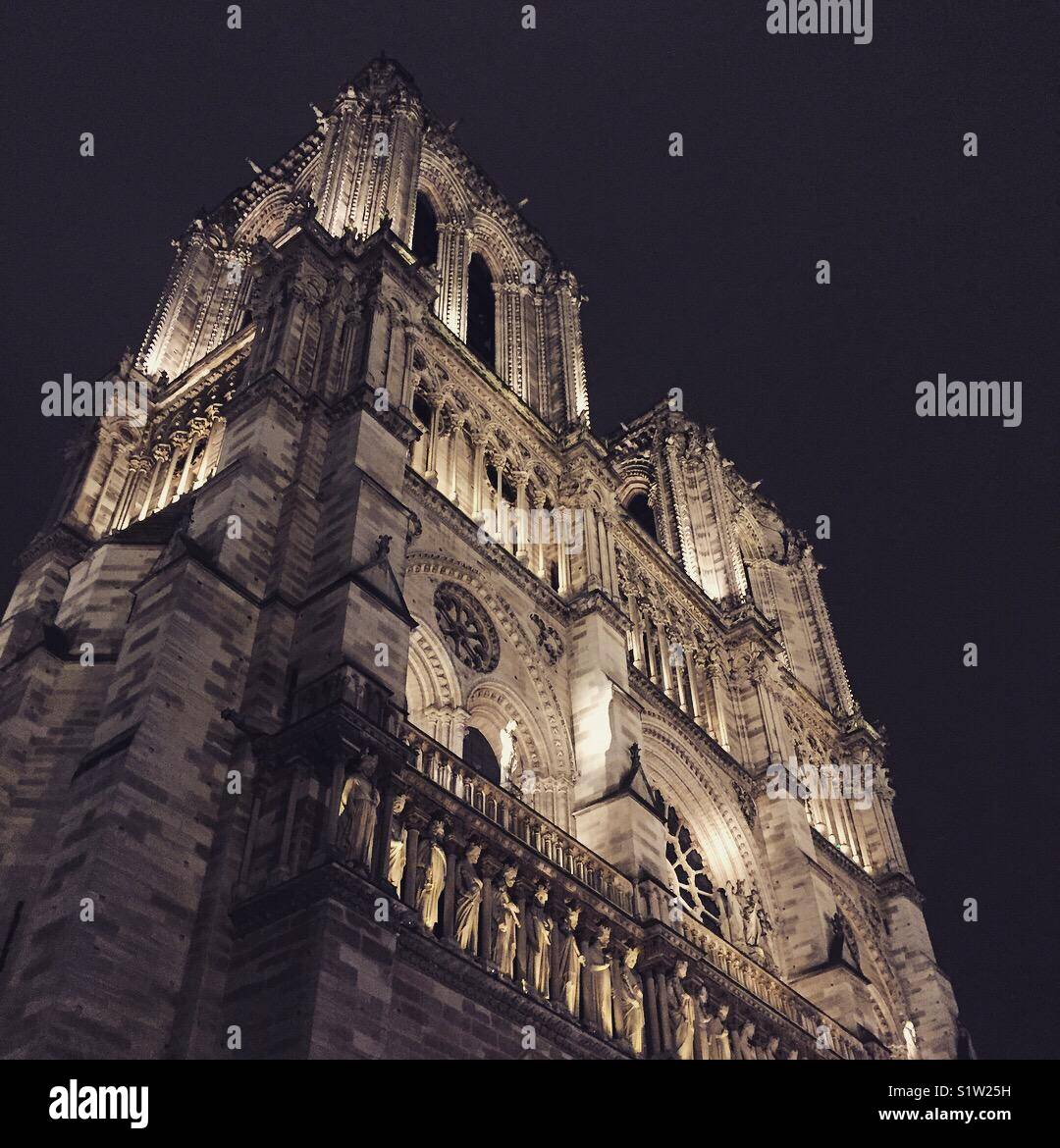 Kathedrale Notre Dame, Paris Frankreich - Smartphone-aufgenommenes Stockfoto