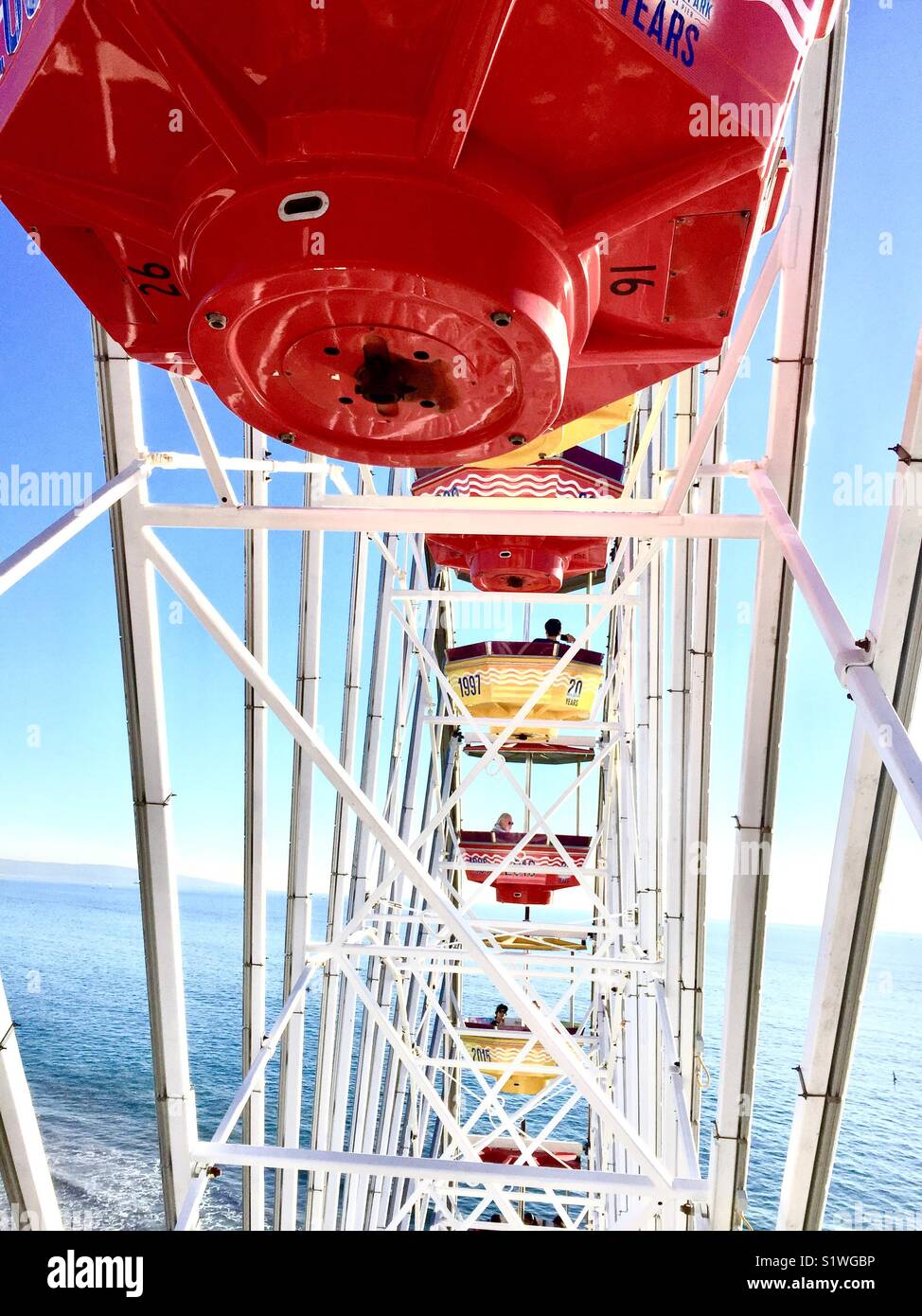 Riesenrad, Santa Monica Pier, Santa Monica, CA, USA. Stockfoto