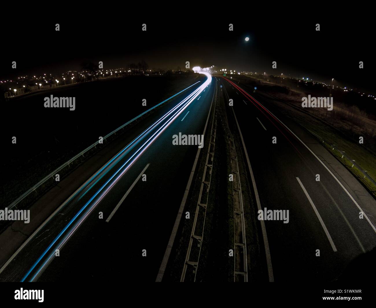 Autobahn Nacht Stockfoto