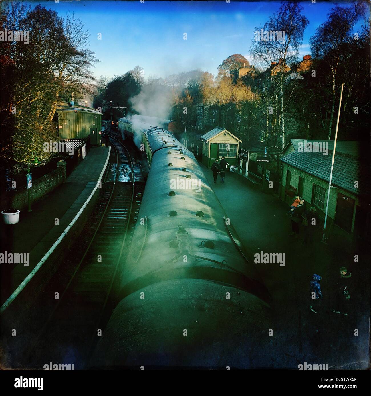 North York Moors Railway Station in Pickering, England, Großbritannien - Smartphone-aufgenommenes Stockfoto