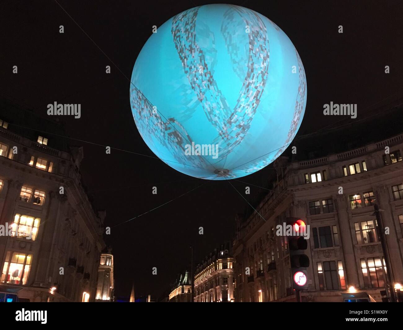 London Lumiere 2018, Ursprung der Welt Bubble, Oxford Circus. Stockfoto