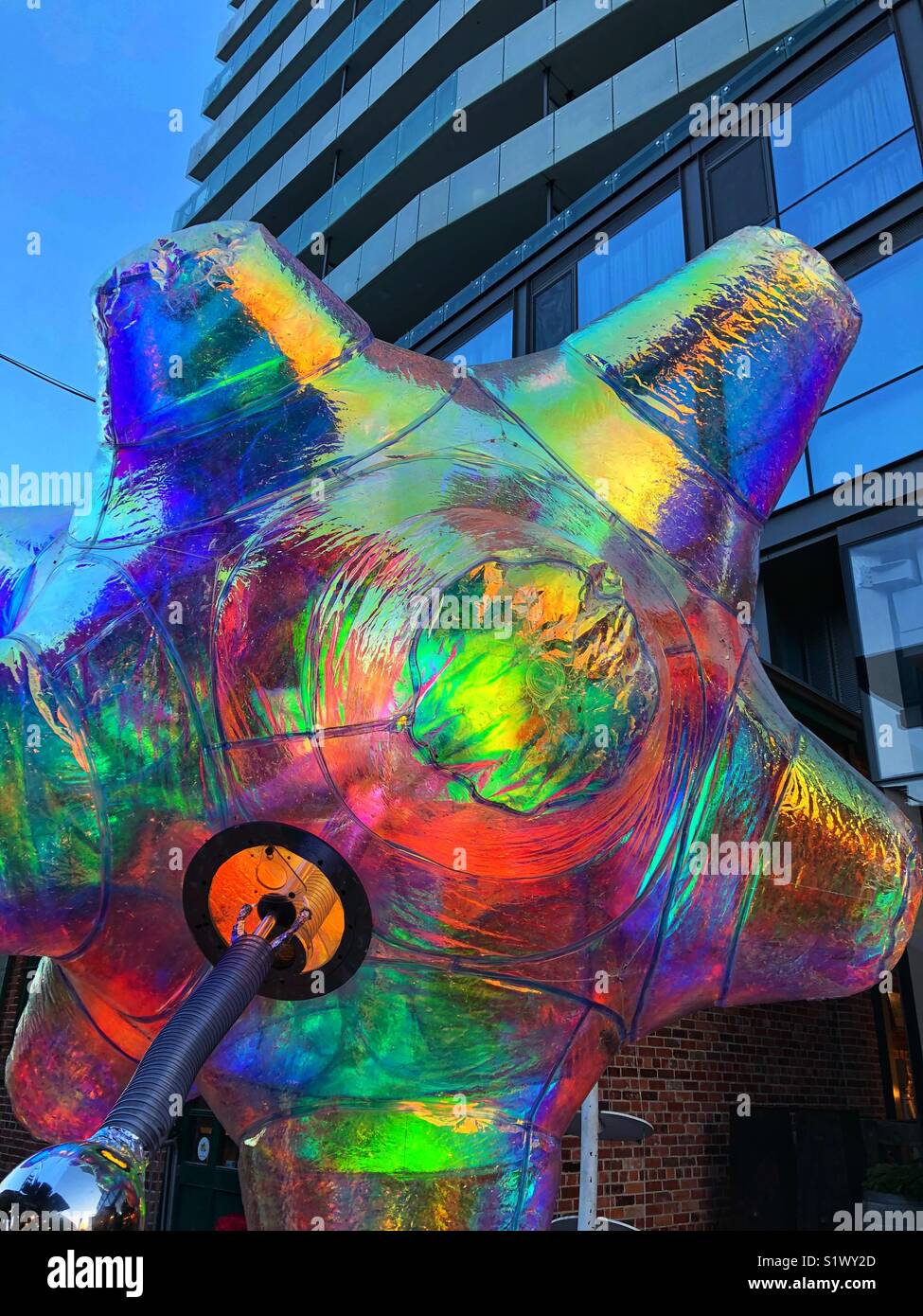 Ein buntes Licht Installation in Toronto's Licht Festival. Stockfoto Ein buntes Licht Installation in Toronto's Licht Festival. Stockfoto