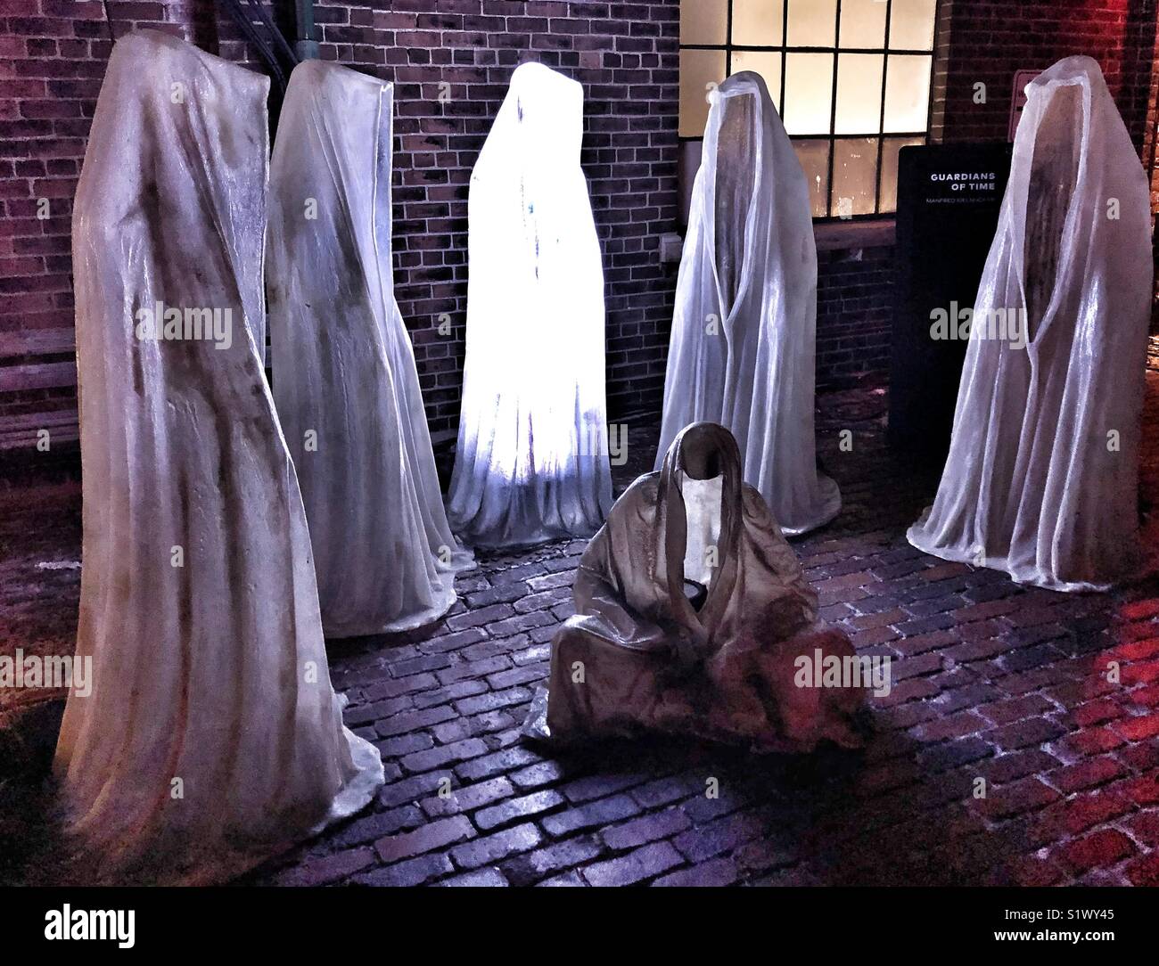 Dramatische Kunst Installation an der Toronto der jährliche Licht Festival im historischen Distillery District. Stockfoto