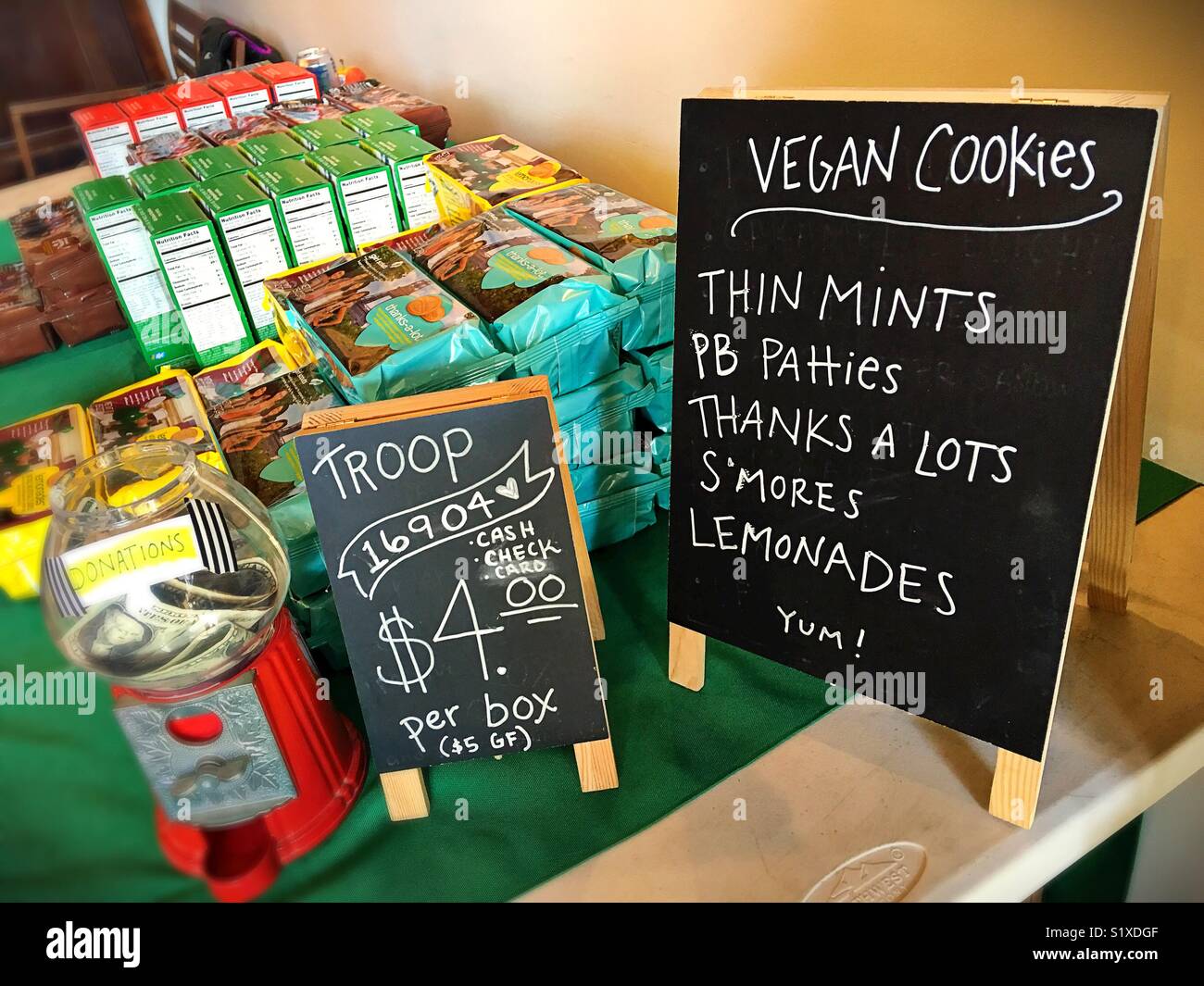 Veganes mädchen Fotos und Bildmaterial in hoher Auflösung Alamy