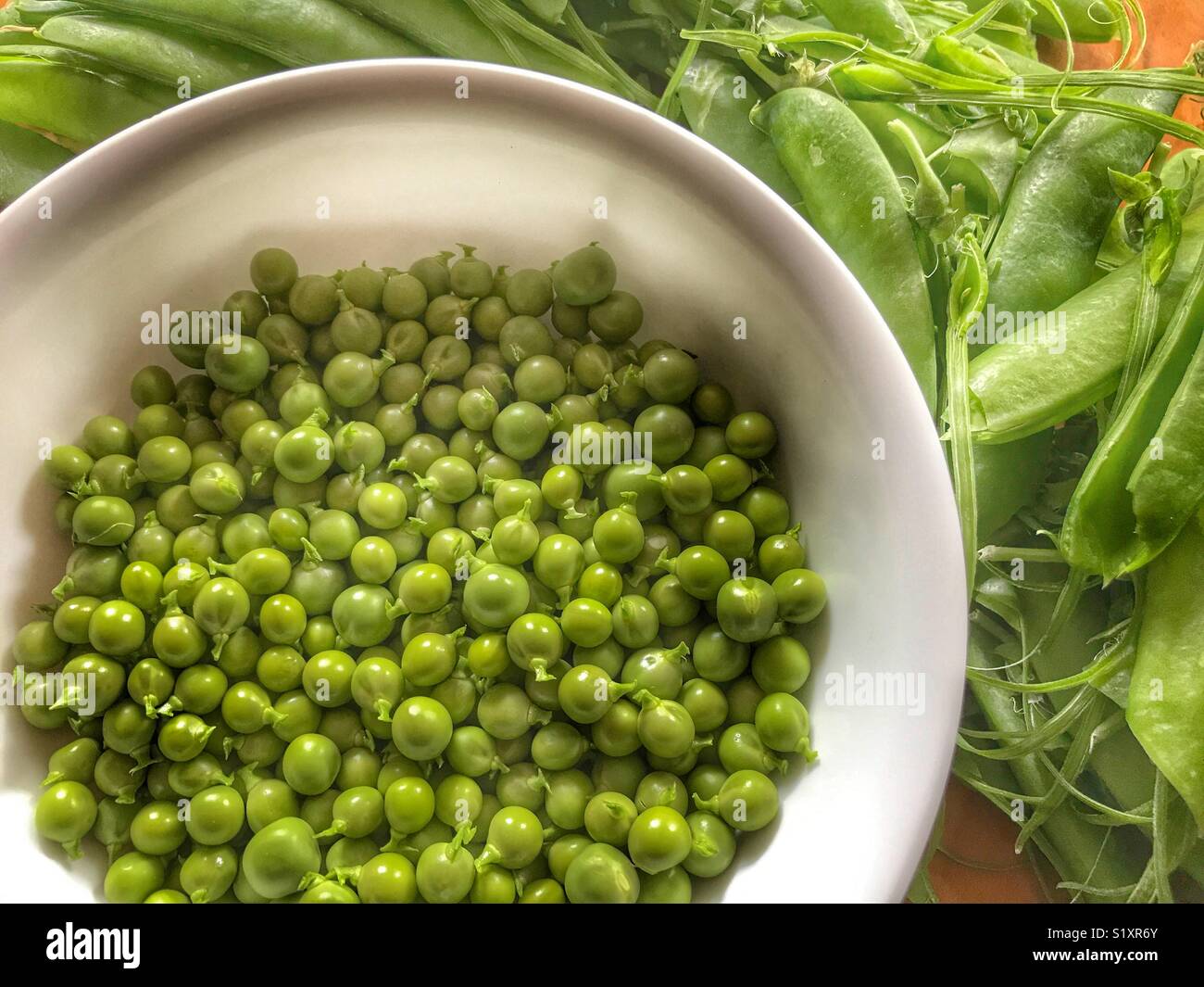 Frisch garten Erbsen - Smartphone-aufgenommenes Stockfoto