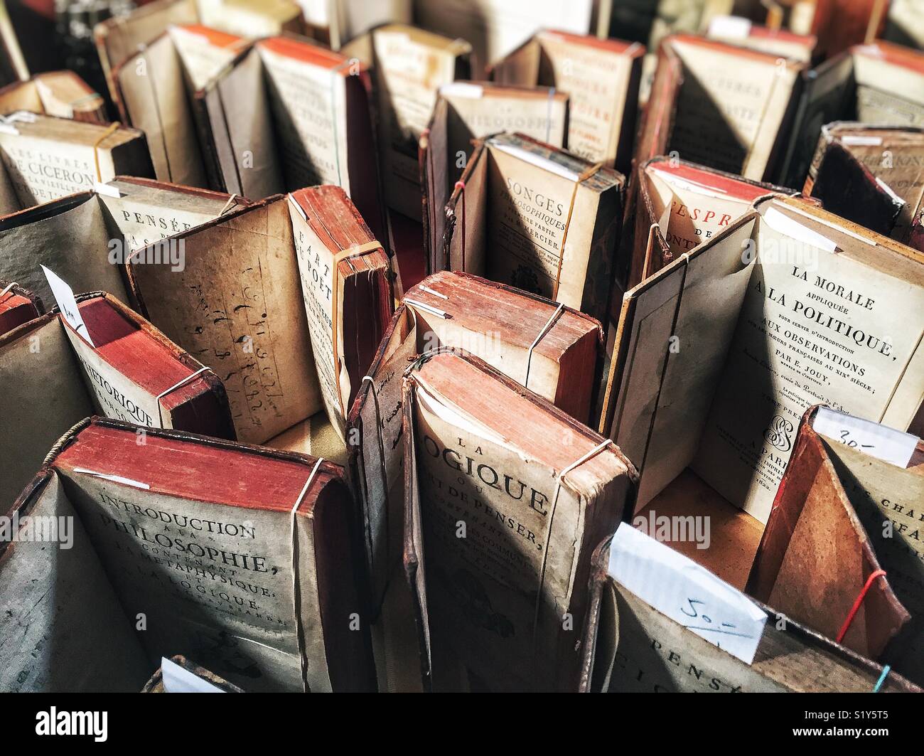 Antike Bücher zum Verkauf Stockfoto
