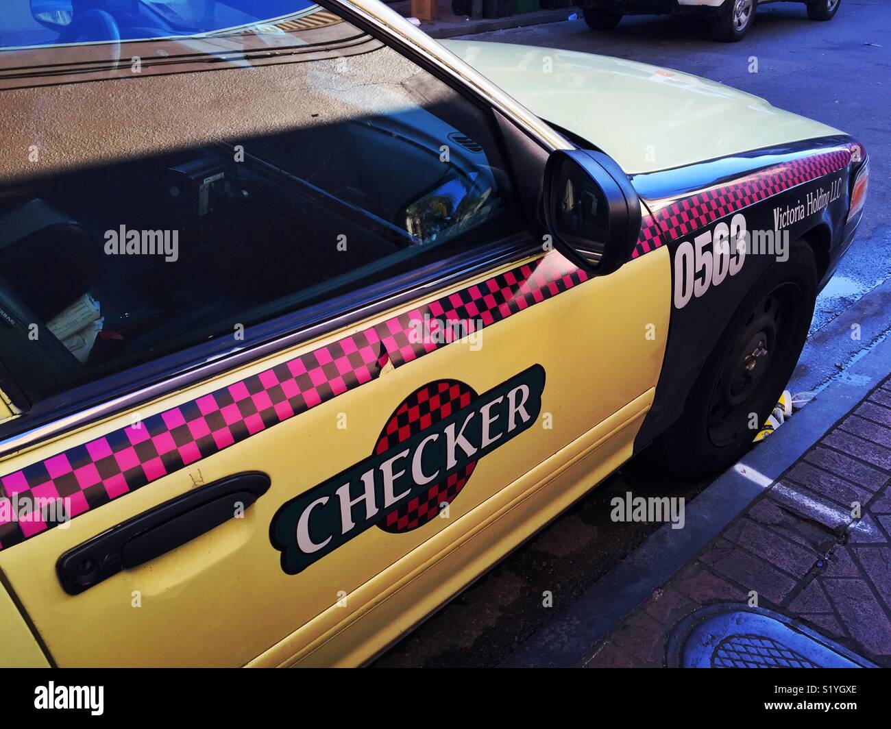 Checker Taxi Klassiker im Französischen Viertel, New Orleans Stockfoto