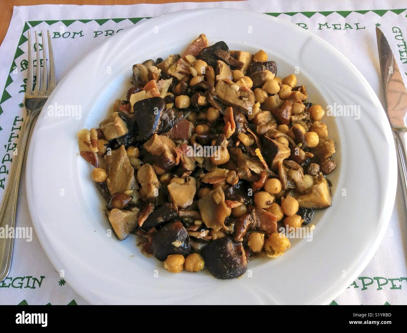 Sautierten pilzen -Fotos und -Bildmaterial in hoher Auflösung – Alamy