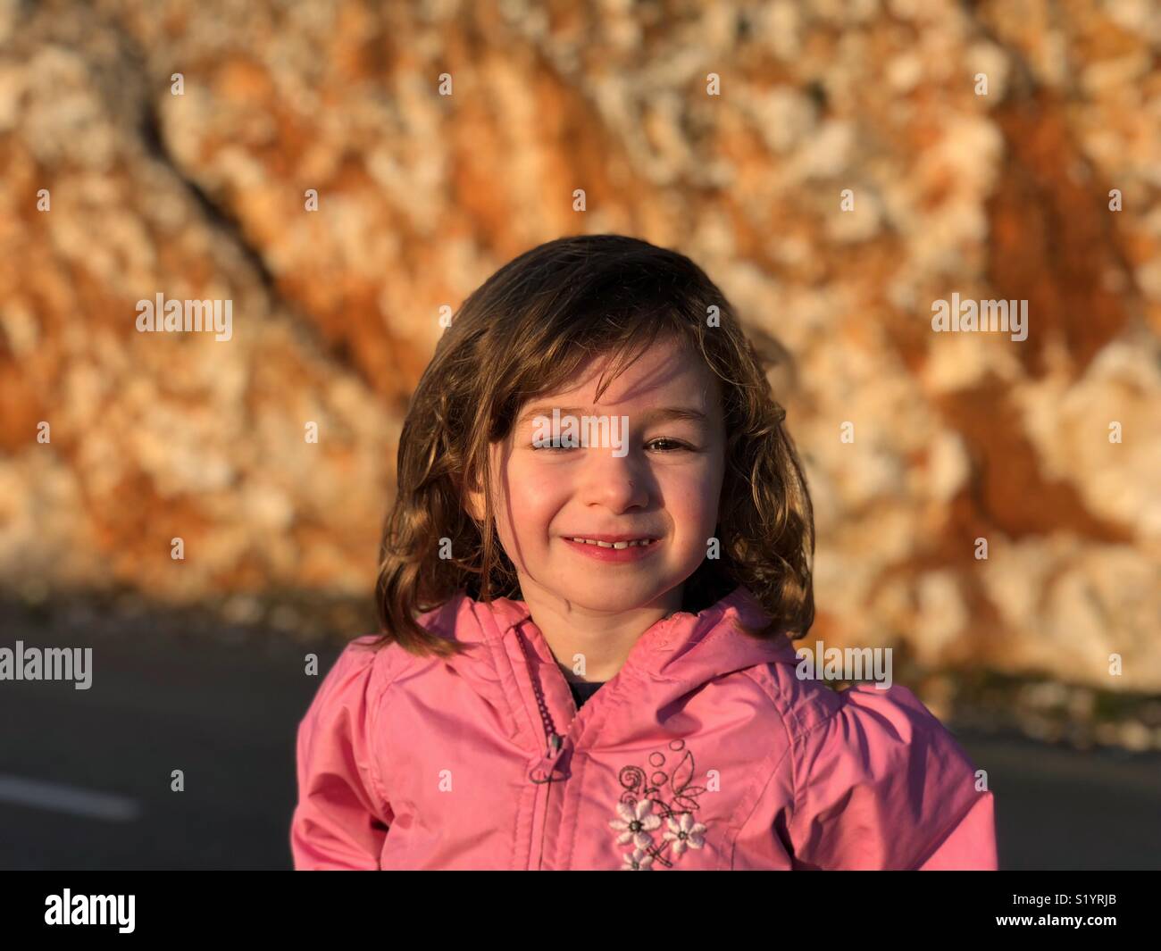 3 Jahre altes Mädchen Porträt Stockfoto