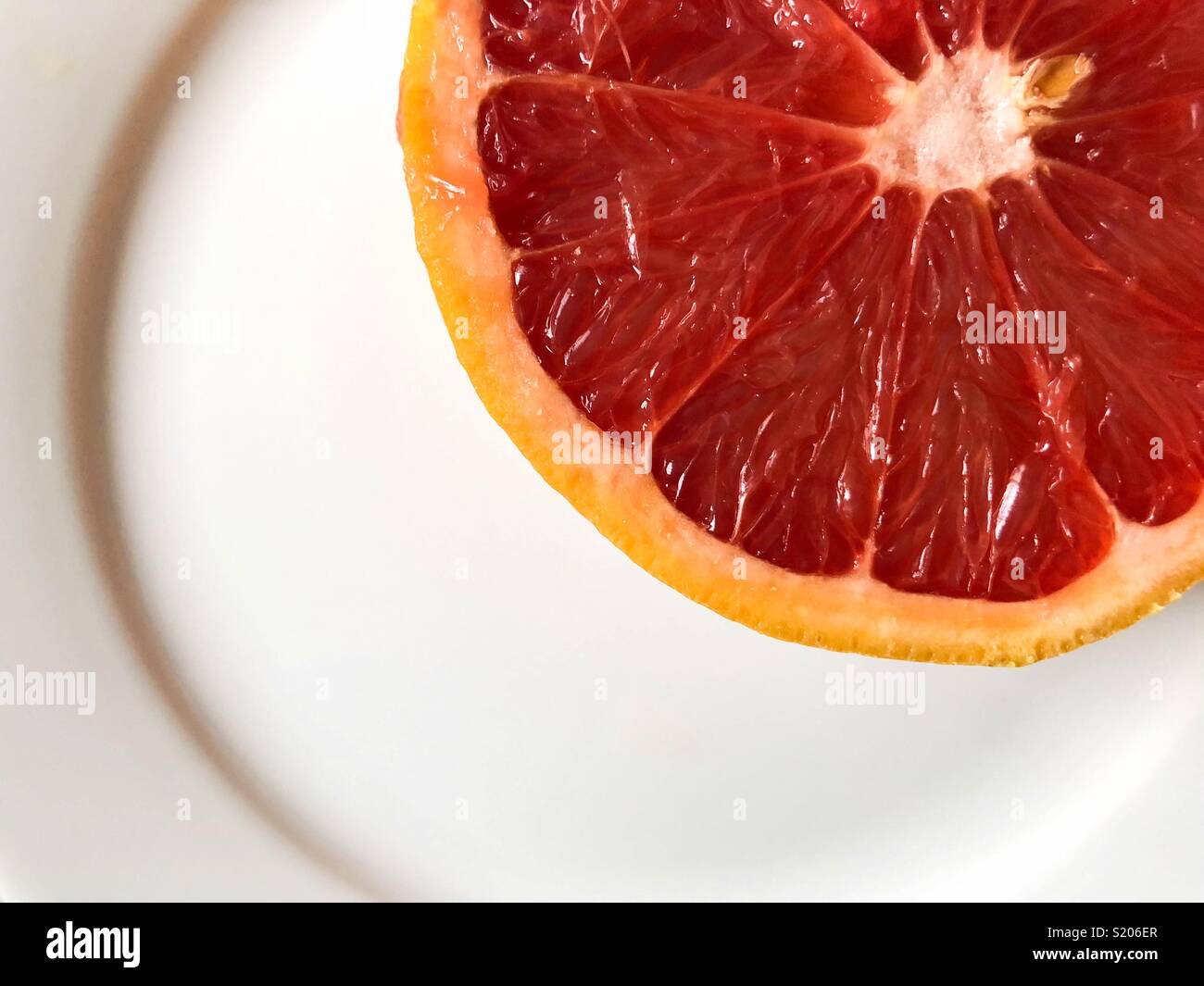 Eine Halbe Grapefruit Stockfoto
