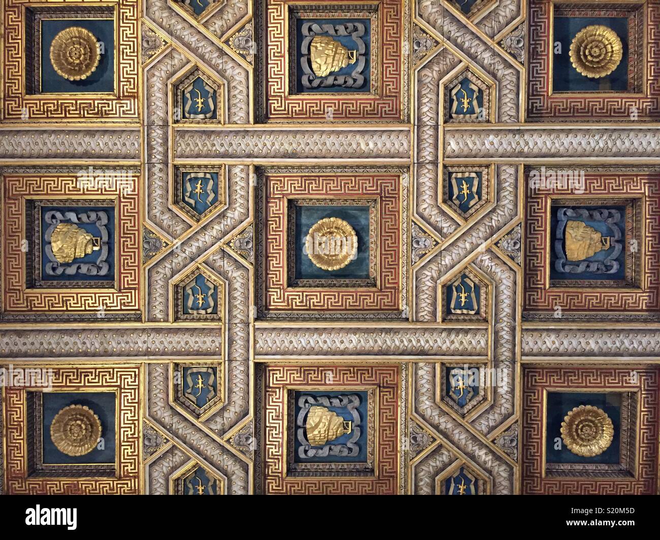 Decke im Palazzo Te. Mantua, Italien. Stockfoto
