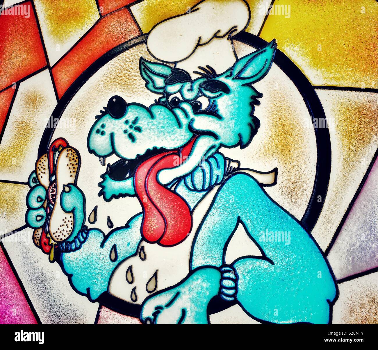 Wolfy's restaurant logo in Glasmalerei - Smartphone-aufgenommenes Stockfoto