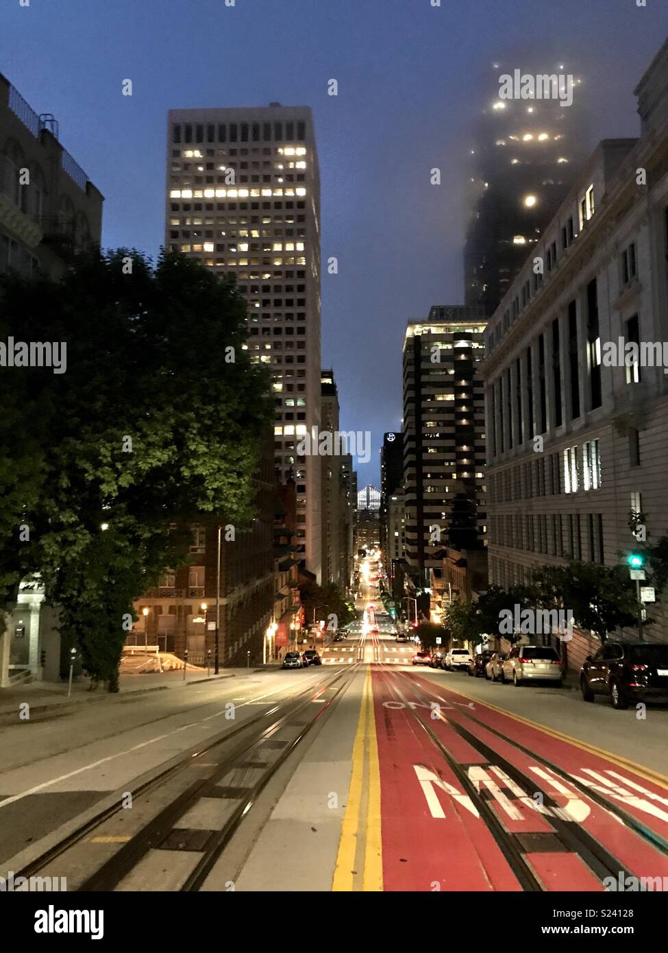 Am frühen Morgen in San Francisco, während die Stadt schläft noch und die Straßen bleiben ruhig. Stockfoto