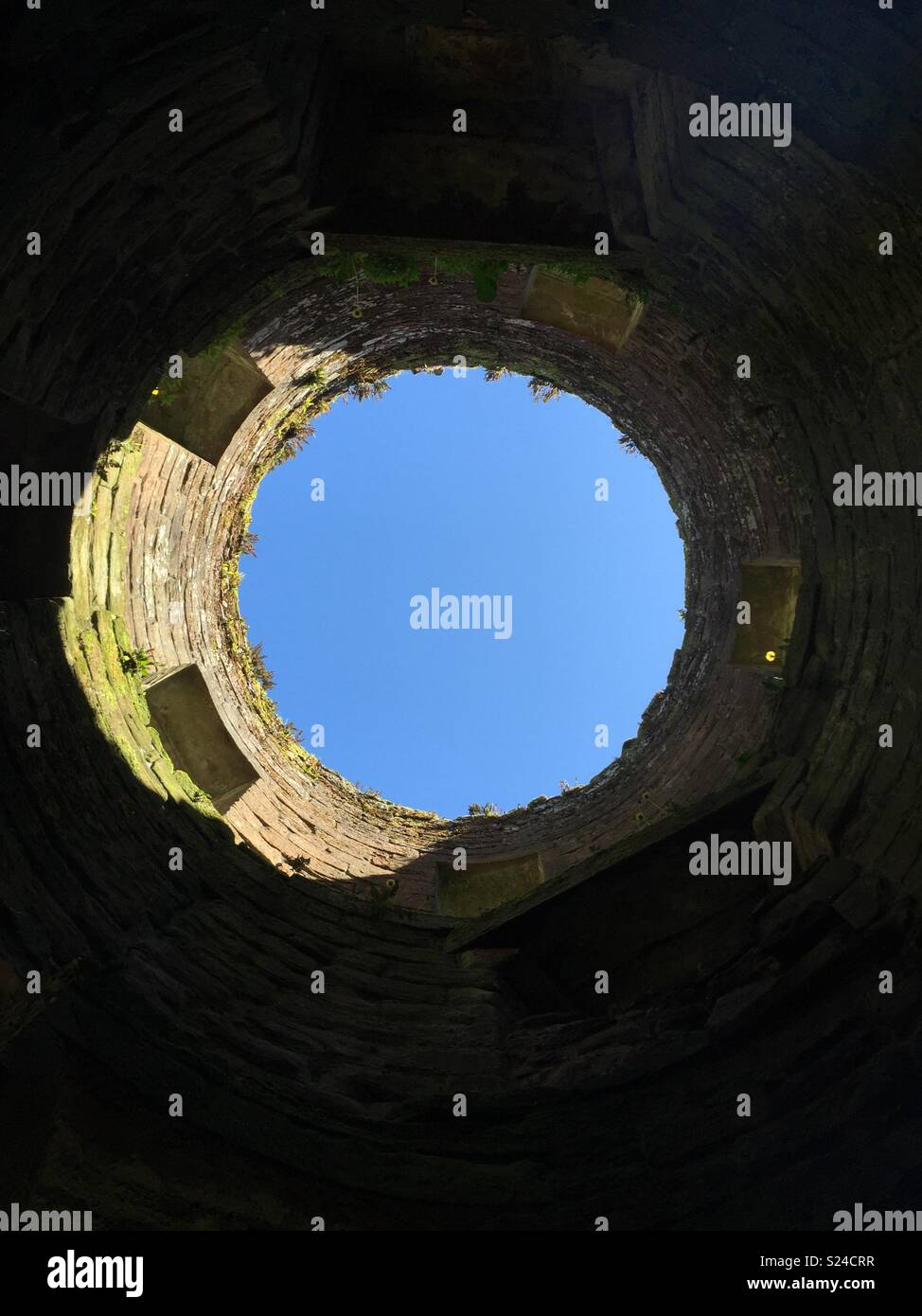Oben auf dem Turm - Smartphone-aufgenommenes Stockfoto