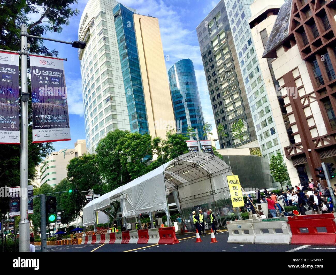 Mitglieder der Presse warten auf Foto Chancen im St. Regis Hotel während der Demokratischen Volksrepublik Korea-USA-Gipfel in Singapur. Stockfoto