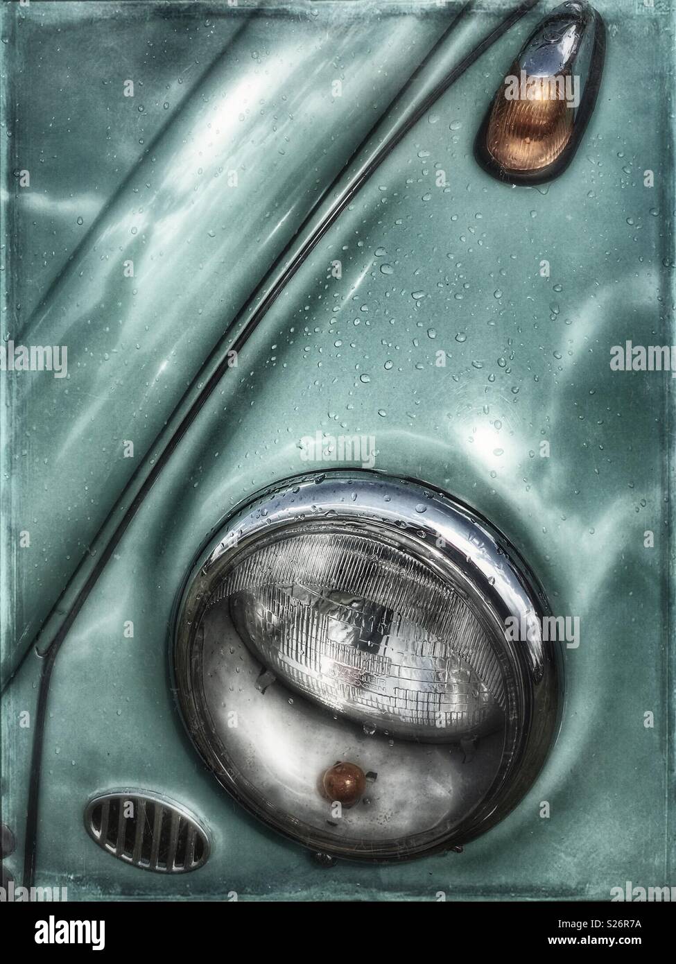 Vintage VW Käfer Kotflügel und Scheinwerfer - Smartphone-aufgenommenes Stockfoto