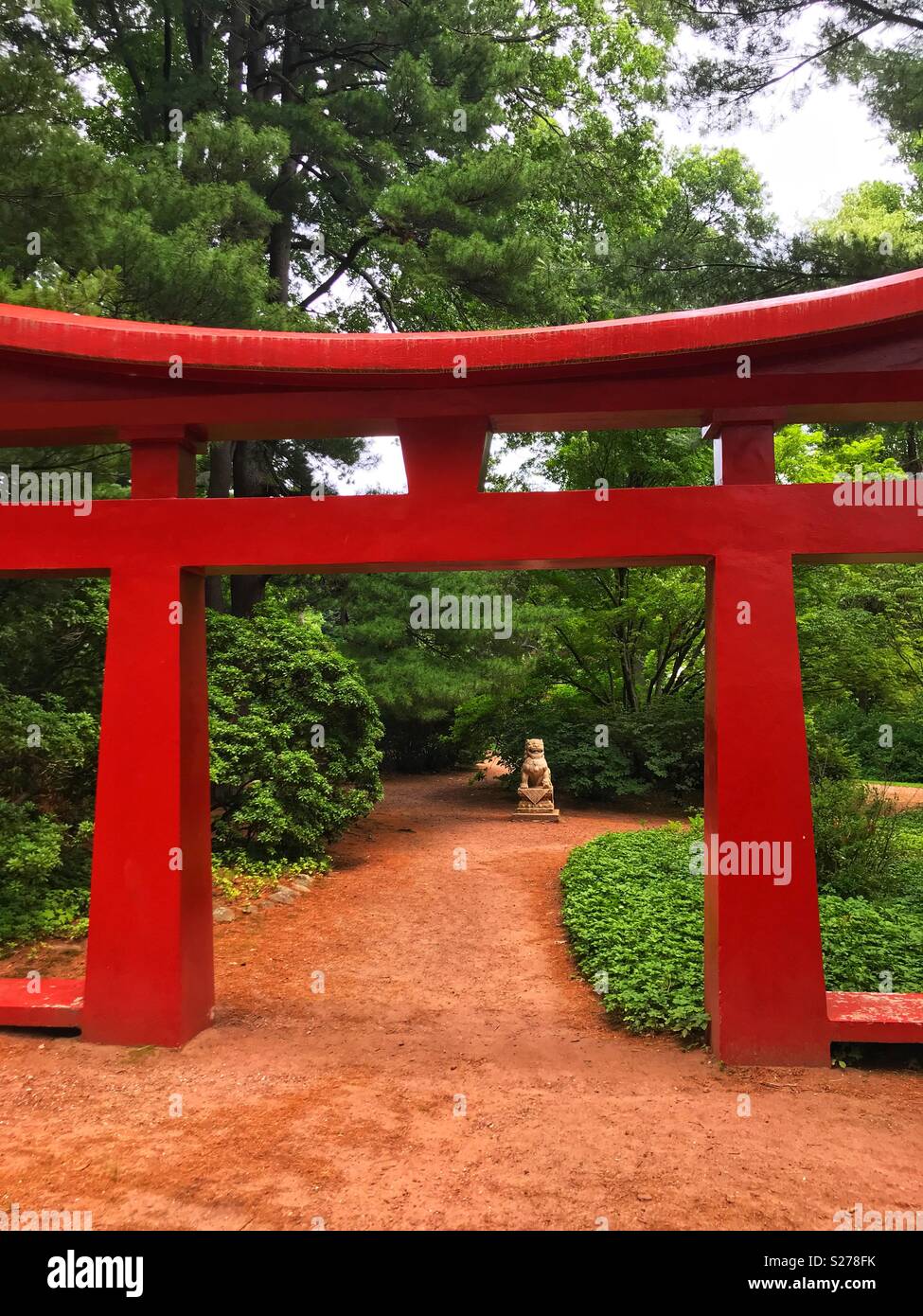Japanischer Garten Arch Stockfotografie Alamy