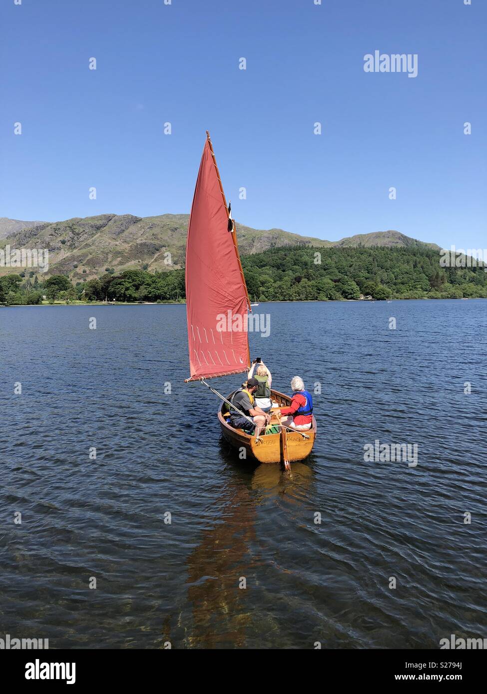 Segelboot Coniston Lake District Stockfoto