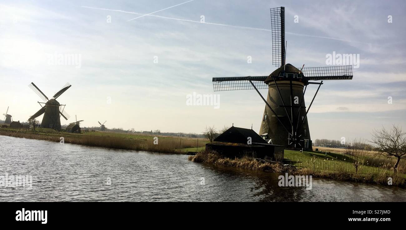 Kinderdijk Windmühlen - Smartphone-aufgenommenes Stockfoto