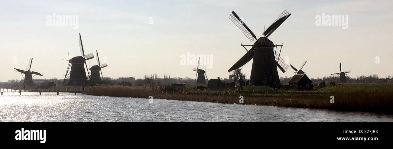 Kinderdijk Windmühlen - Smartphone-aufgenommenes Stockfoto