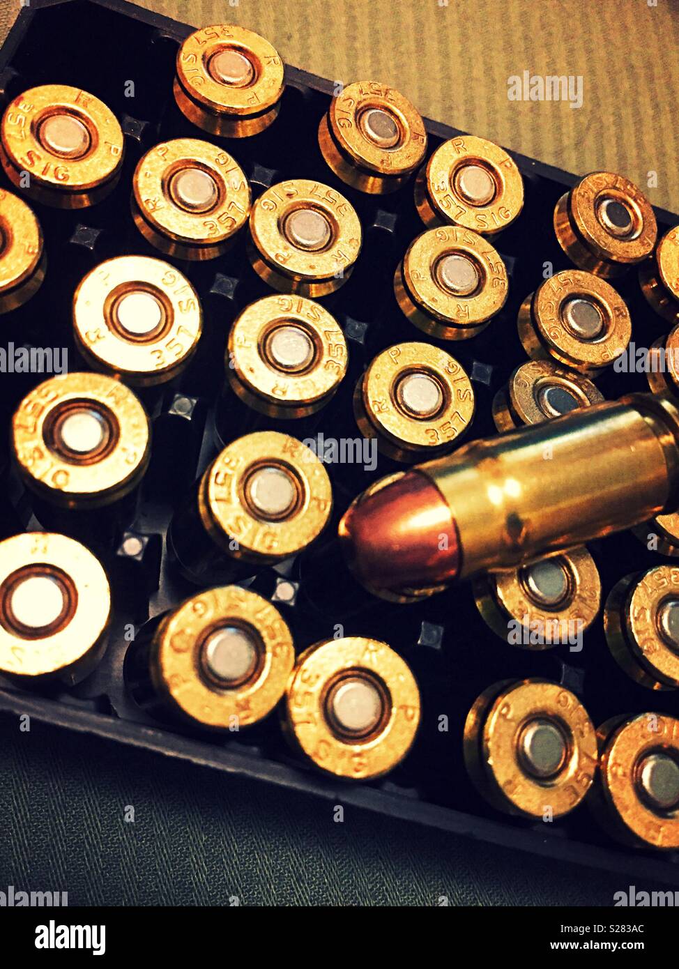 357 sig. Munition, USA - Smartphone-aufgenommenes Stockfoto